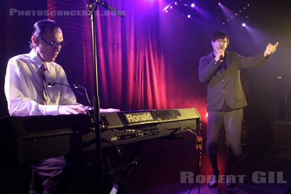 SPARKS - 2013-05-24 - PARIS - La Maroquinerie - Ron Mael - Russell Mael